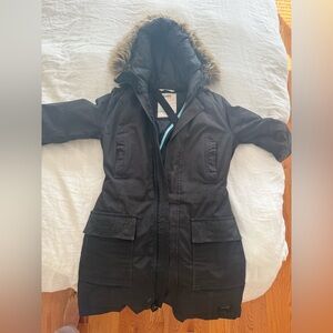 ARITZIA Golden by TNA Bancroft Parka